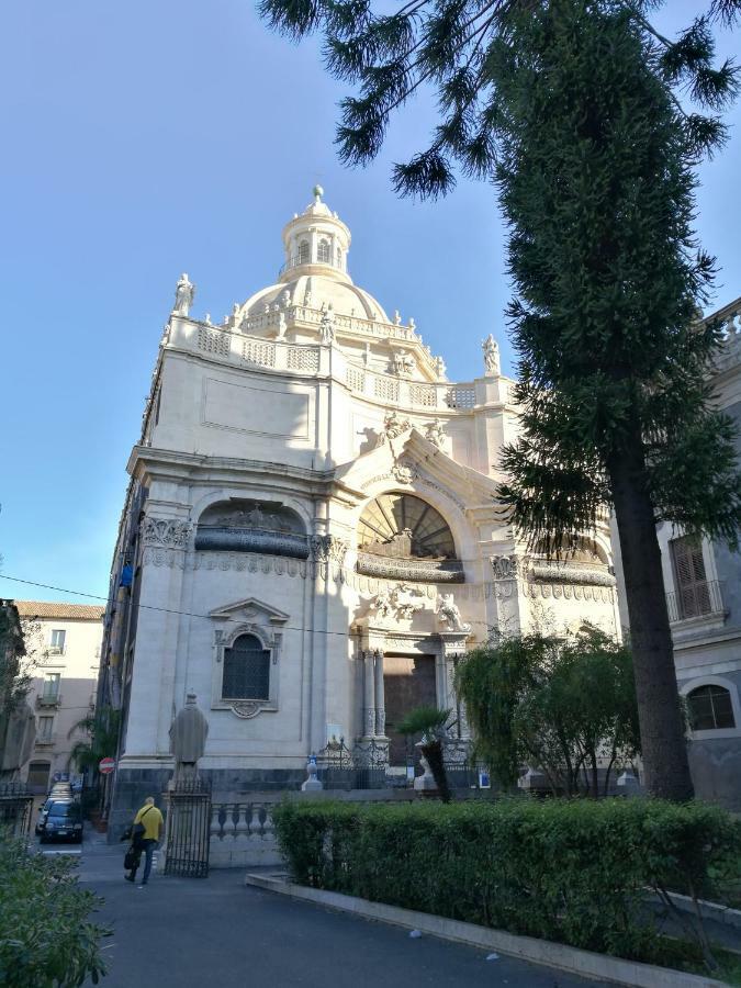 Giovanni S Little House Catania Exterior photo