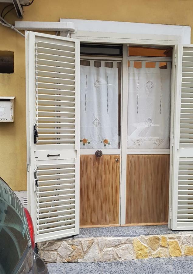 Giovanni S Little House Catania Exterior photo